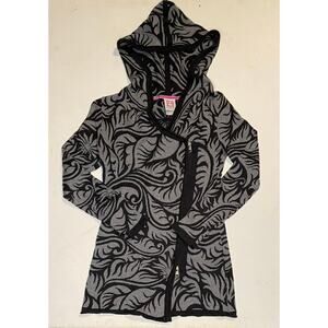 Avalanche Asymmetrical Zip Hoodie Jacket –Gray & Black Leaf Print, Women’s Small